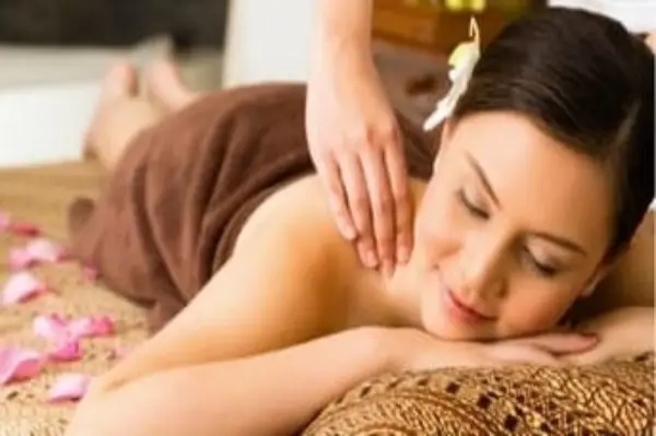Dịch vụ Massage tận nhà tại quận Bình Tân uy tín, giá rẻ, phục vụ 24/7 của Massage Pro