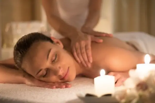 Dịch vụ Massage tận nhà tại quận Tân Phú uy tín, giá rẻ, phục vụ 24/7 của Massage Pro
