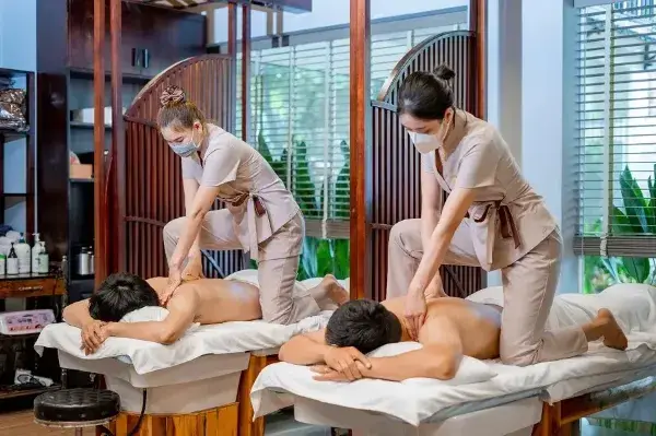 Dịch vụ Mát xa quận Cầu Giấy uy tín, giá rẻ, phục vụ 24/7 của Massage Pro