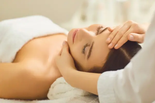 Dịch vụ Mát xa quận Phú Nhuận  uy tín, giá rẻ, phục vụ 24/7 của Massage Pro