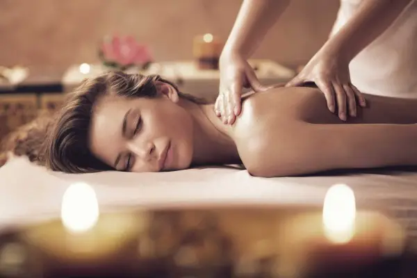 Dịch vụ Mát xa quận Tân Phú uy tín, giá rẻ, phục vụ 24/7 của Massage Pro