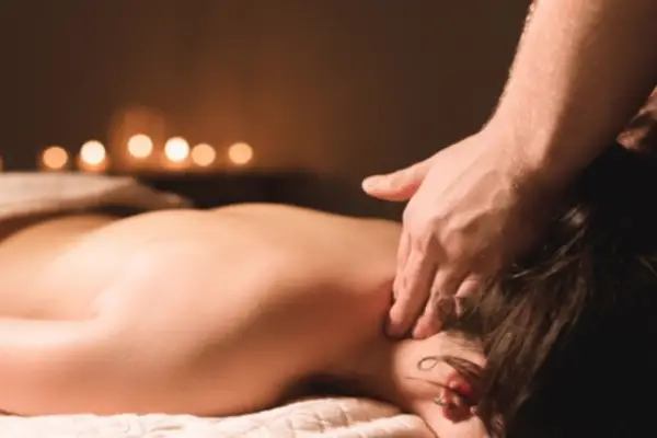 Dịch vụ Mát xa quận Tân Phú uy tín, giá rẻ, phục vụ 24/7 của Massage Pro