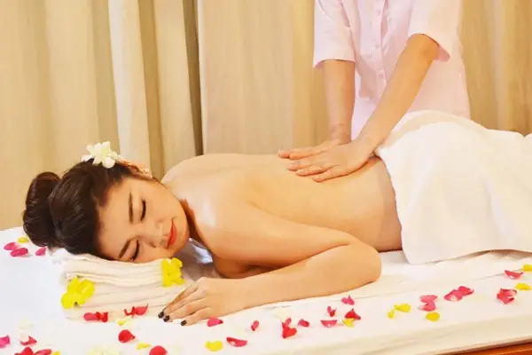 Dịch vụ Massage Thái quận 1 giá rẻ, phục vụ tận nơi 24/7 của Massage Pro