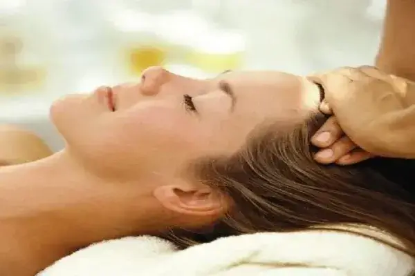 Massage Pro - Massage trị liệu tại Quận Hai Bà Trưng phục vụ tại nhà hoặc khách sạn phục vụ 24/7