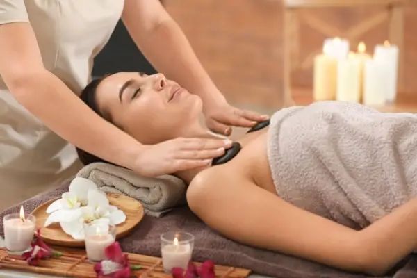 Dịch vụ Massage toàn thân tại quận Cầu Giấy giá rẻ nhất Hà Nội, phục vụ 24/7 năm 2026 của Massage Pro