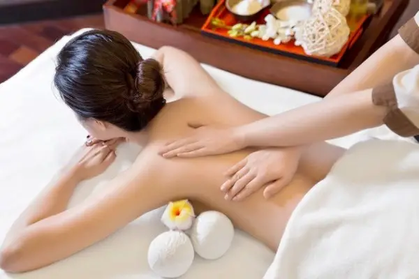 Dịch vụ Massage toàn thân tại quận 4 giá rẻ nhất Tp HCM, phục vụ 24/7 năm 2026  của Massage Pro