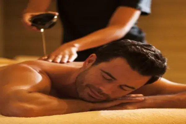 Dịch vụ Massage toàn thân tại quận 7 giá rẻ nhất Tp HCM, phục vụ 24/7 năm 2026  của Massage Pro