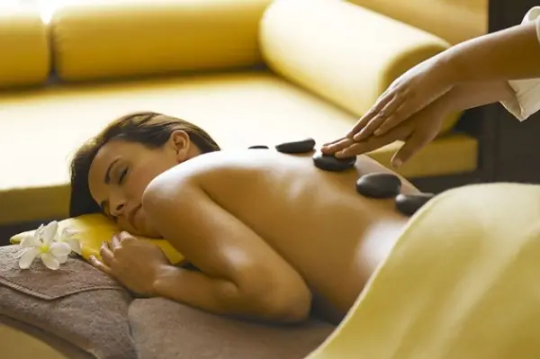 Dịch vụ Massage toàn thân tại quận Phú Nhuận giá rẻ nhất Tp HCM, phục vụ 24/7 năm 2026