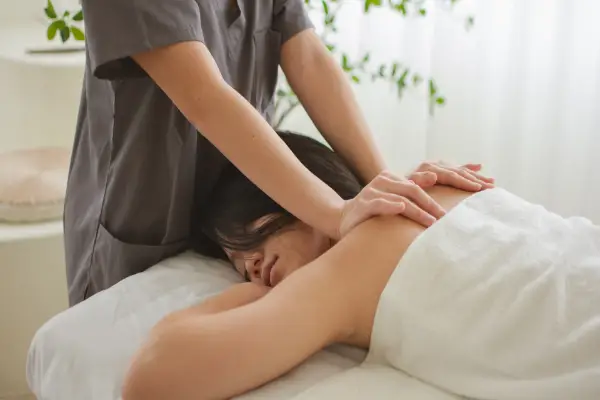 Dịch vụ Massage toàn thân tại quận Tân Bình giá rẻ nhất Tp HCM, phục vụ 24/7 năm 2026 của Massage Pro