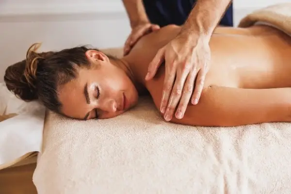 Dịch vụ Massage tận nơi tại Hà Nội giá rẻ nhất Tp HCM, phục vụ 24/7 năm 2026 của Massage Pro