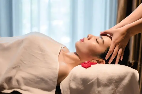 Dịch vụ Massage toàn thân tại quận Hoàn Kiếm giá rẻ nhất Hà Nội, phục vụ 24/7 năm 2026 của Massage Pro