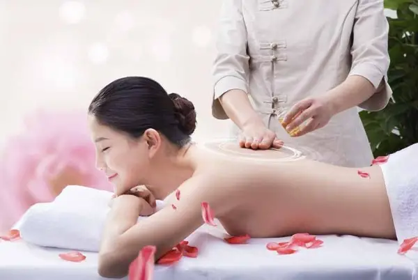 Dịch vụ Massage tận nơi tại Quận 1 giá rẻ nhất TP HCM, phục vụ 24/7 năm 2026 của Massage Pro
