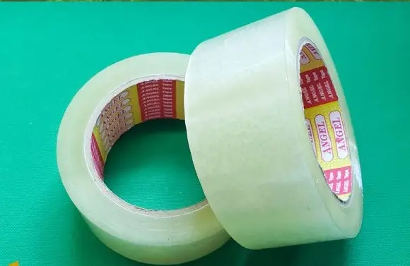 Băng keo trong – Sự Tiện Lợi Không Thể Thiếu Trong Cuộc Sống Hiện Đại
