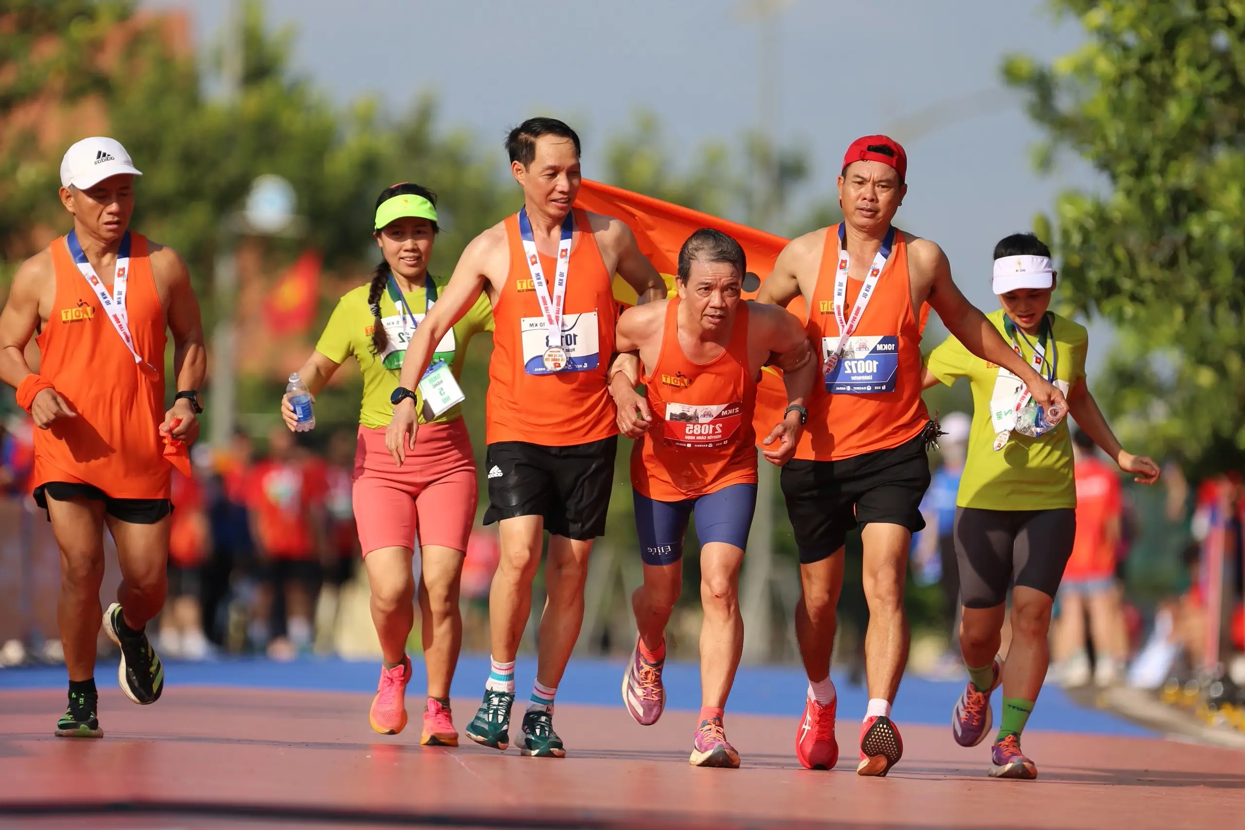 Các thương hiệu giày chạy bộ - Top những tên tuổi uy tín giúp bạn bứt phá trên từng bước chạy