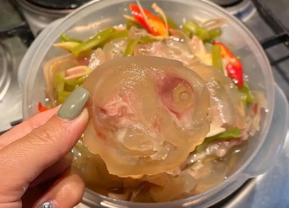Cách làm nộm rau tiến vua với gân bò Cách làm nộm rau tiến vua với gân bò