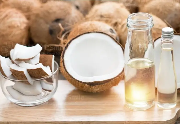 Công dụng của dầu dừa trong làm đẹp