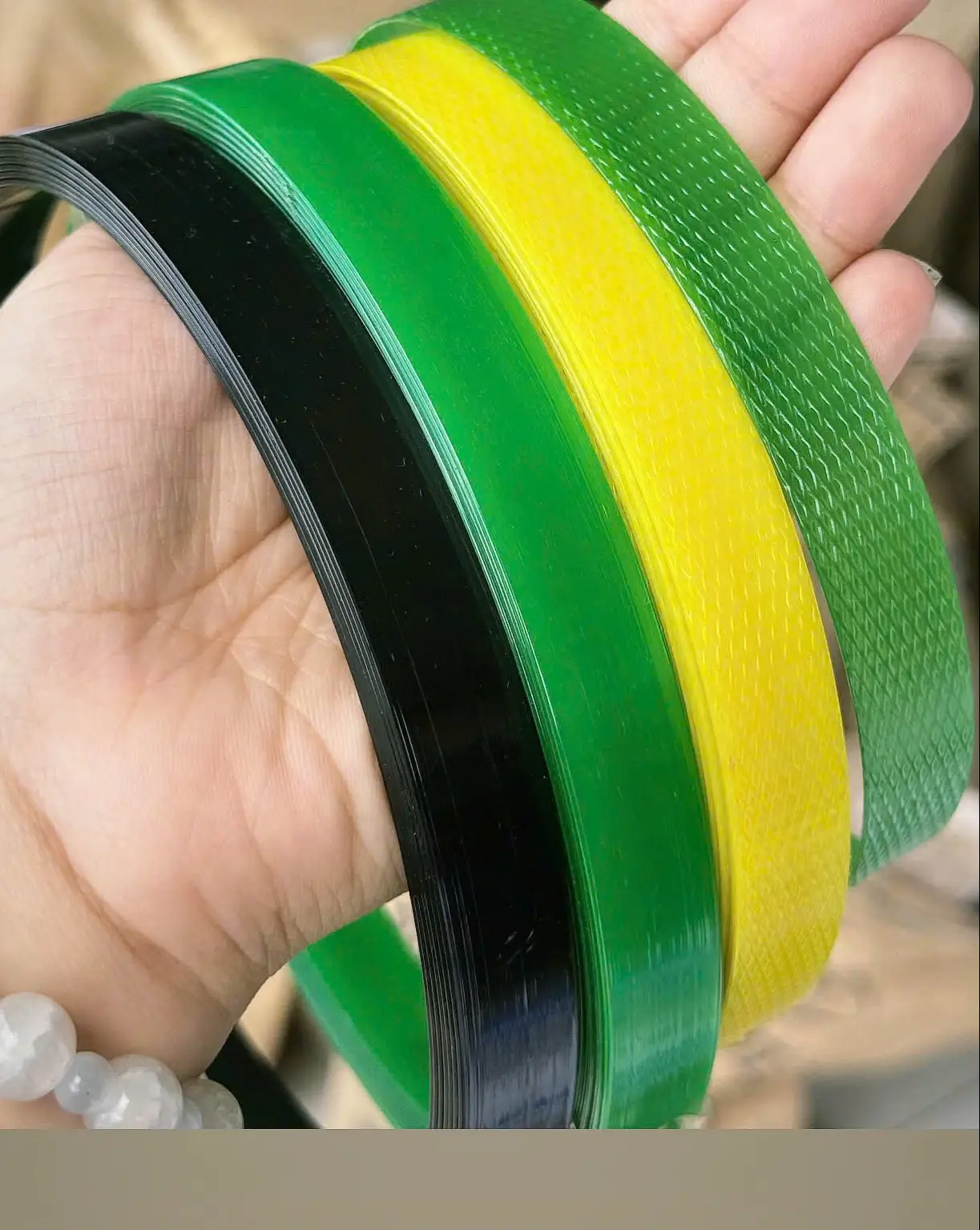 Dây đai PET - Giải Pháp Đóng Gói Hiệu Quả Và Bền Vững Cho Doanh Nghiệp Hiện Nay