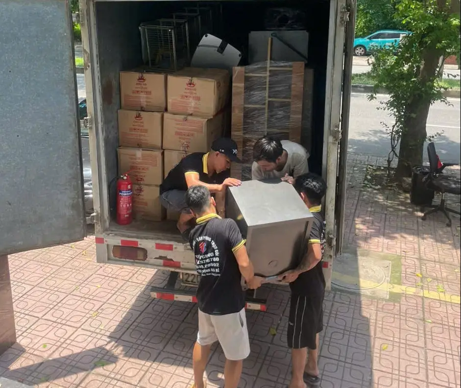 Dịch Vụ Bốc Xếp Hàng Hóa Trọn Gói – Nhanh Chóng, An Toàn