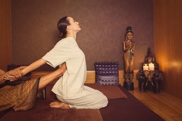 Dịch vụ massage thái quận Hoàn kiếm giá rẻ, phục vụ tận nơi của Massage Pro