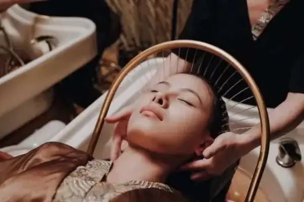 Dịch vụ Massage Thái quận Tây Hồ giá rẻ, phục vụ tận nơi