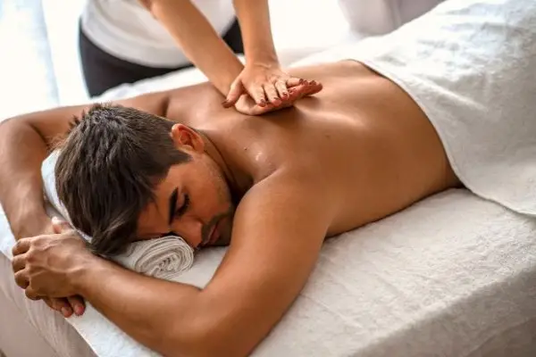 Dịch vụ massage trị liệu tại Gò Vấp giá rẻ, phục vụ tận nơi của Massage Pro