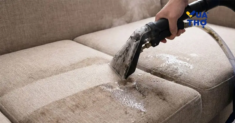 can-canh-ve-sinh-sofa-tai-nha