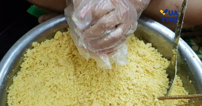 nguy&ecirc;n liệu đậu xanh v&agrave; c&aacute;ch g&oacute;i b&aacute;nh chưng cho người mới