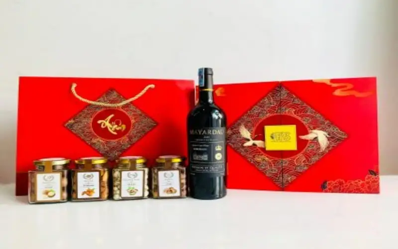 Hộp quà Tết các loại hạt: Đặc sản ngon, ý nghĩa cho ngày Tết thêm trọn vẹn!