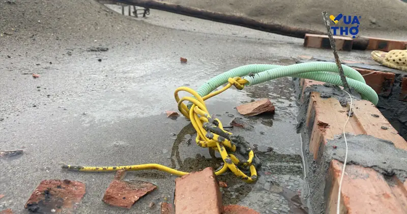 mẹo nhận diện thợ sửa chữa điện nước