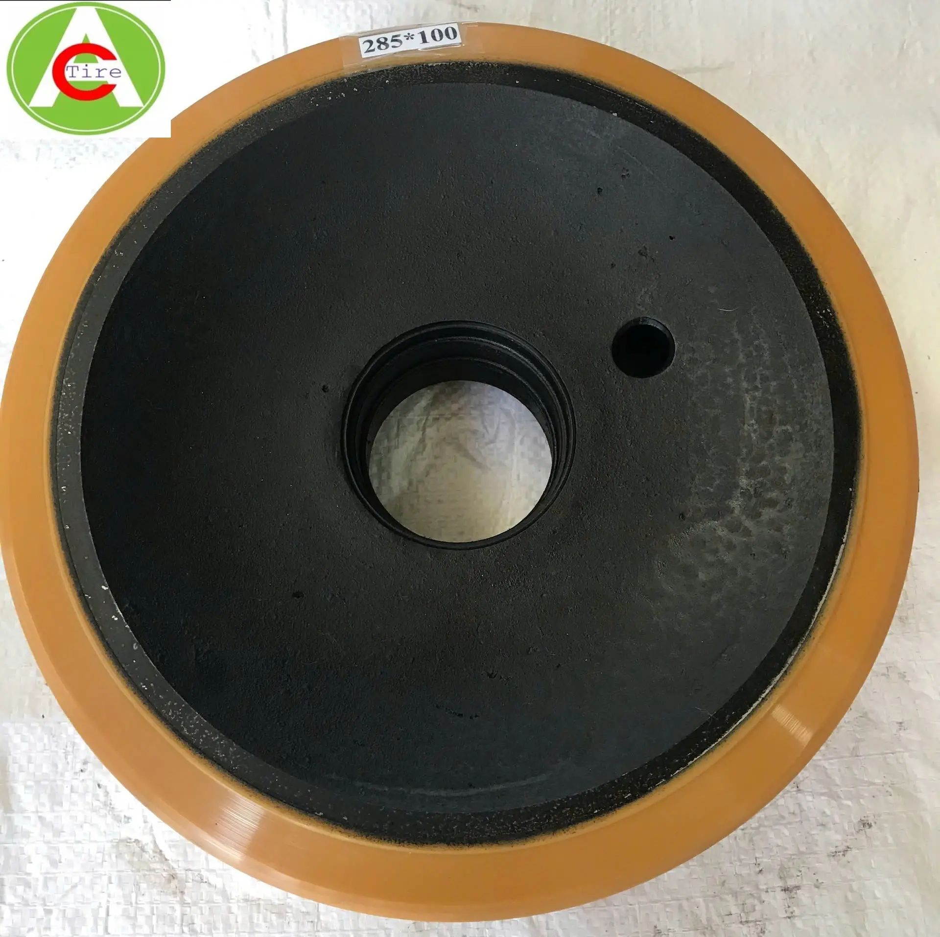 Khám phá Bánh lái xe nâng điện Linde T20 - Đột phá trong vận hành kho bãi và logistics