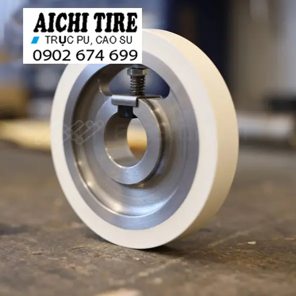 Khám Phá Chân Trạng Và Ứng Dụng Đặc Biệt Của Bánh Xe Nâng Điện Cao Su Trong Công Nghiệp Hiện Đại