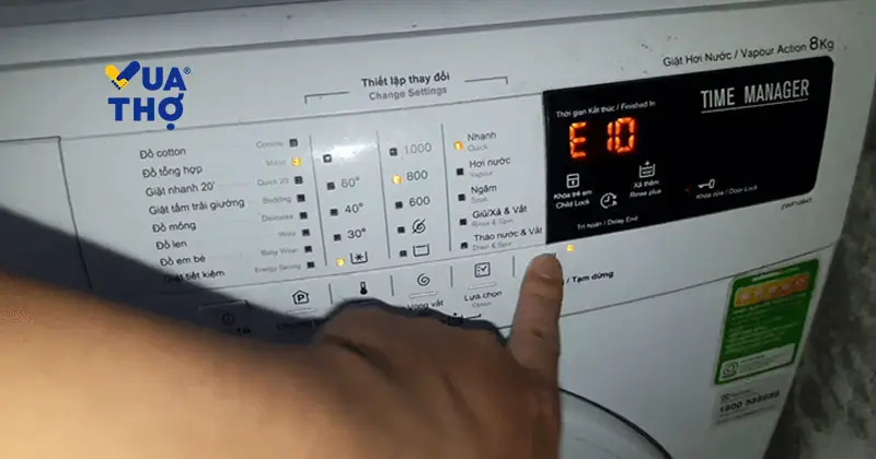 may-giat-electrolux-bao-loi-e10