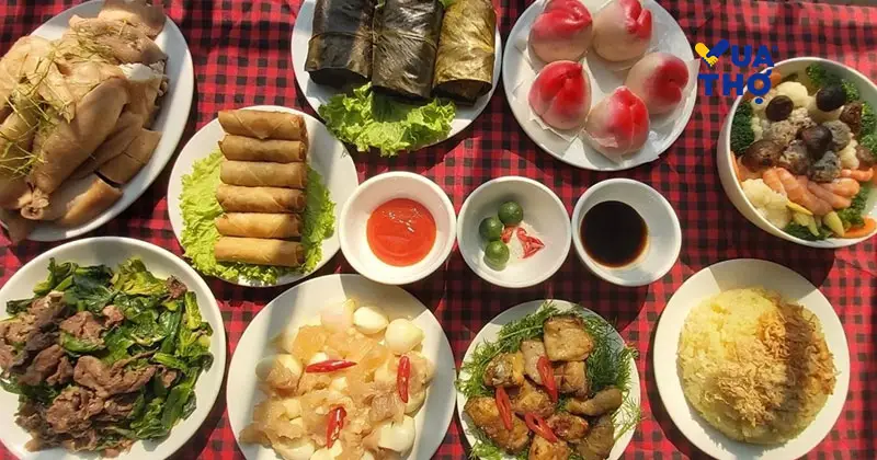 c&uacute;ng tất ni&ecirc;n c&ocirc;ng ty bằng m&acirc;m mặn