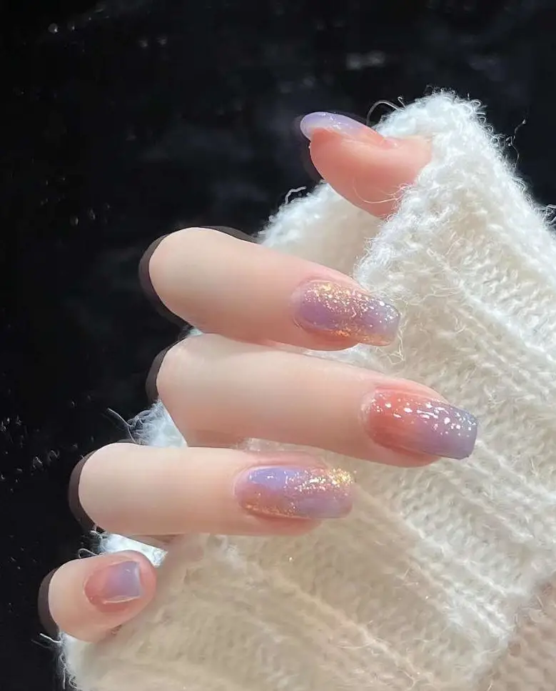 Xu hướng màu sắc nail mùa hè