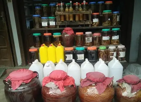Rượu Ngô Bản Phố – Tinh Hoa Tri Thức Dân Gian trên Cao Nguyên Trắng
