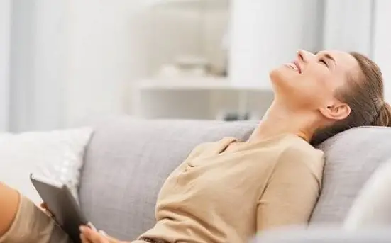 Thư Giãn Đầu Óc Mỗi Ngày – Bí Quyết Tăng Hiệu Suất Công Việc
