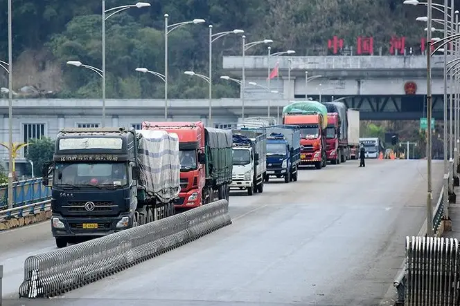 Tối ưu hóa thời gian vận chuyển hàng Trung Quốc về Việt Nam