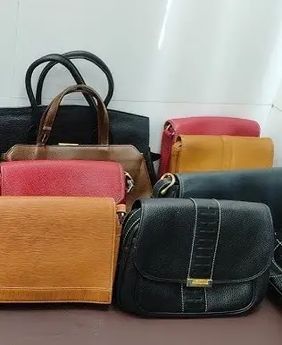 Túi xách nữ du lịch Chọn lựa phù hợp để đồng hành cùng hành trình của bạn